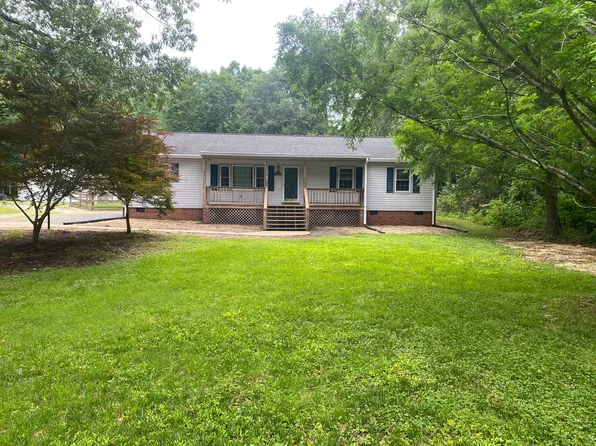 7816 Timber Dr, Quinton, VA 23141