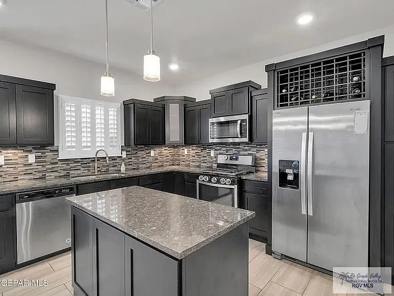 12405 Triple Crown Ave — Photo 2