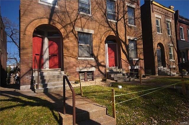 1st image of 4115 Russell Blvd