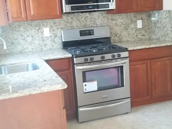 22655 4th St, Hayward, CA 94541