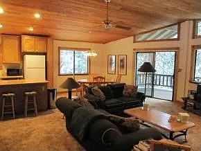 2815 Tenaya Ct photo 1