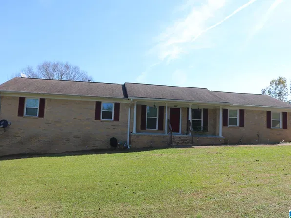 1066 Rock Creek Rd, Bessemer, AL 35023