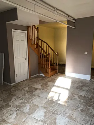 Rented by Liz Realty Group | media 7