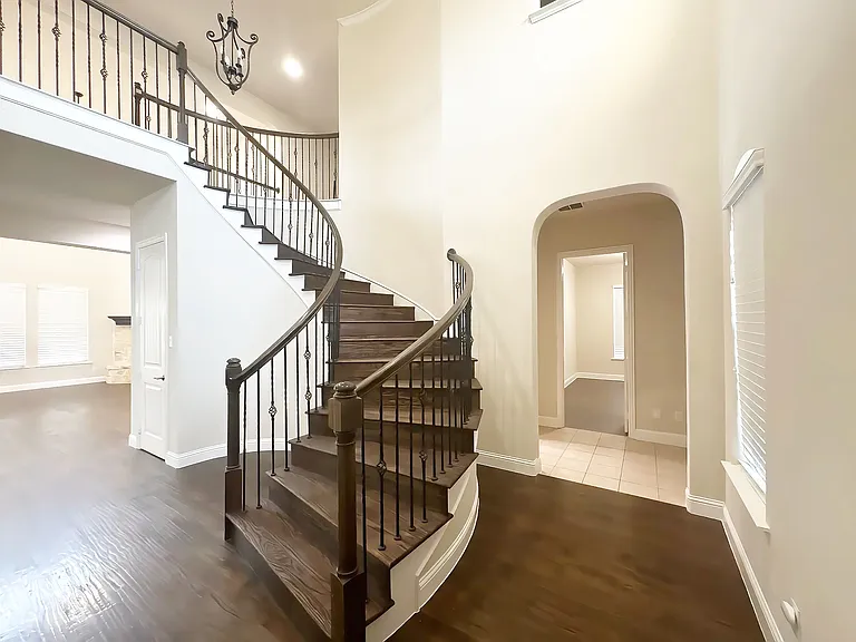 14803 Huffman Ln — Photo 25