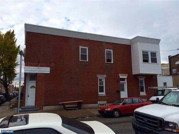 3rd image of 2443 E Hazzard St