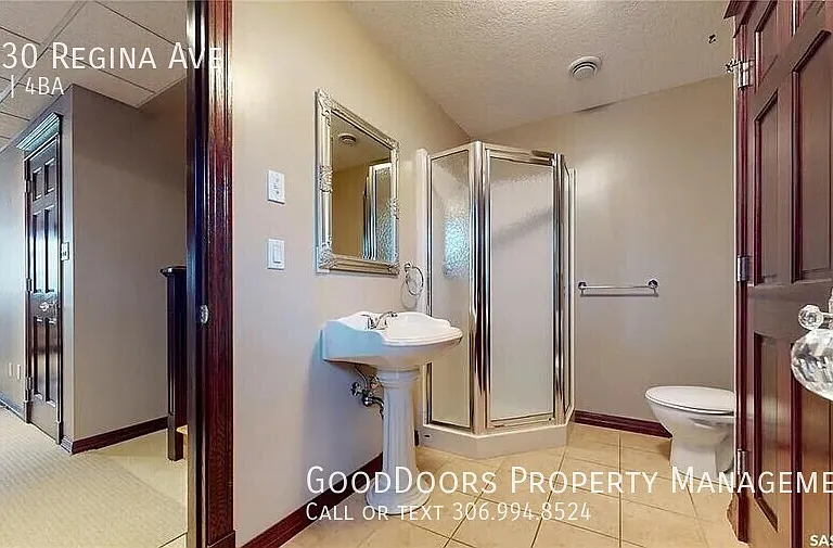 2830 Regina Ave — Photo 23
