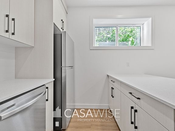 4th image of 11323 106th St NW #4B
