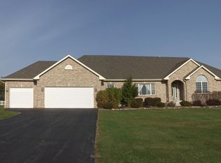 2548 Malmaison, Belvidere, IL 61008