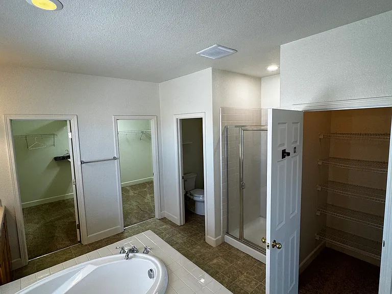 10389 Danichris Way — Photo 3