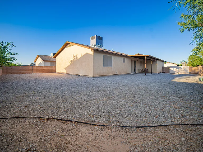 10320 S Tornado Ave — Photo 30