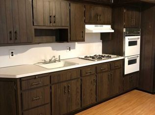 214 Summit Ave APT 2, Lyndhurst, NJ 07071