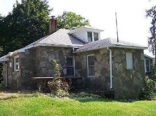 648 Gardnertown Rd, Newburgh, NY 12550