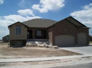 4945 W 4750 S, West Haven, UT 84401