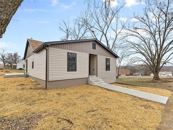 307 Poe St, Park Hills, MO 63601