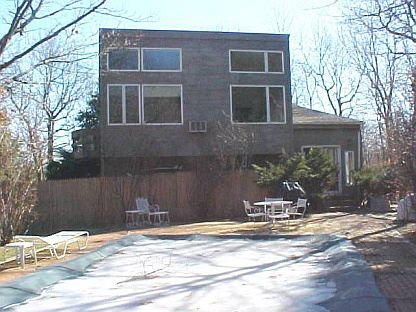 1st image of 3 Woodhollow Dr