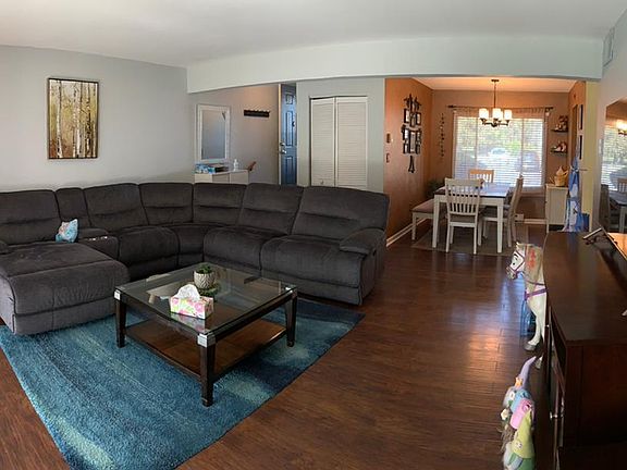 2nd image of 99 Candlewood Dr