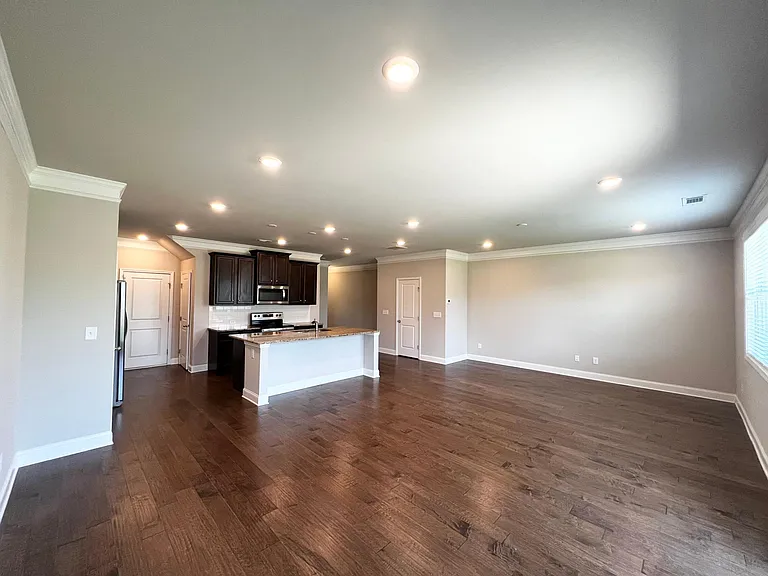 3383 Pearl Ridge Way — Photo 5
