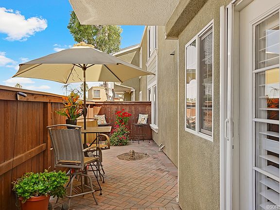 3rd image of 5252 Balboa Arms Dr Unit 117
