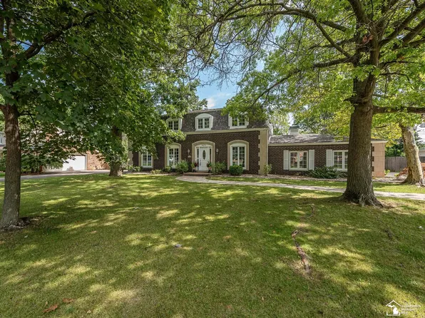 5472 Brookshire St, Monroe, MI 48161