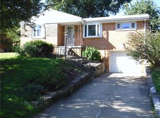 4612 Homeridge Dr, Homestead, PA