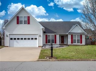 168 Misty Valley Rd, Fletcher, NC 28732