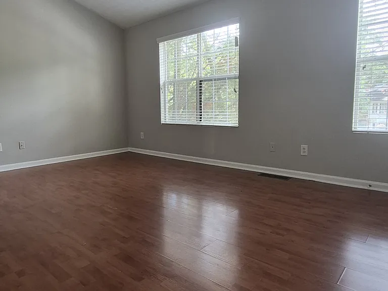 5582 Fair Creek Way — Photo 6