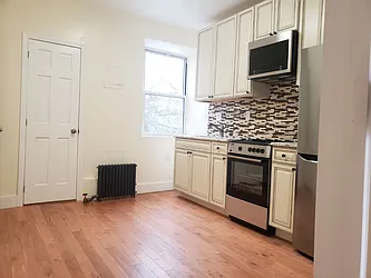 Rented by Lang Realty LLC