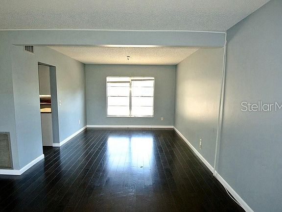 5th image of 6604 Reef Cir