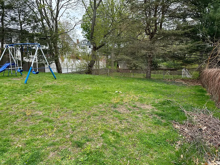 14-16 Central Ave #A — Photo 3