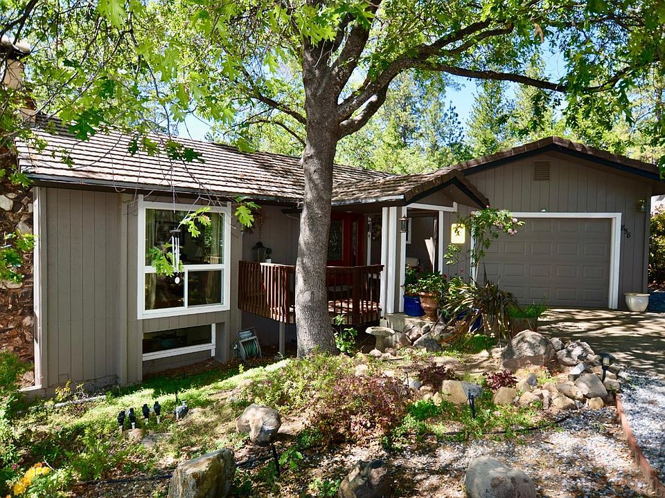 1st image of 858 Sandalwood Dr #195
