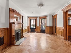 460 13th St, Brooklyn, NY