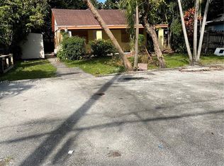 2469 SW 15th St #3, Miami, FL 33145