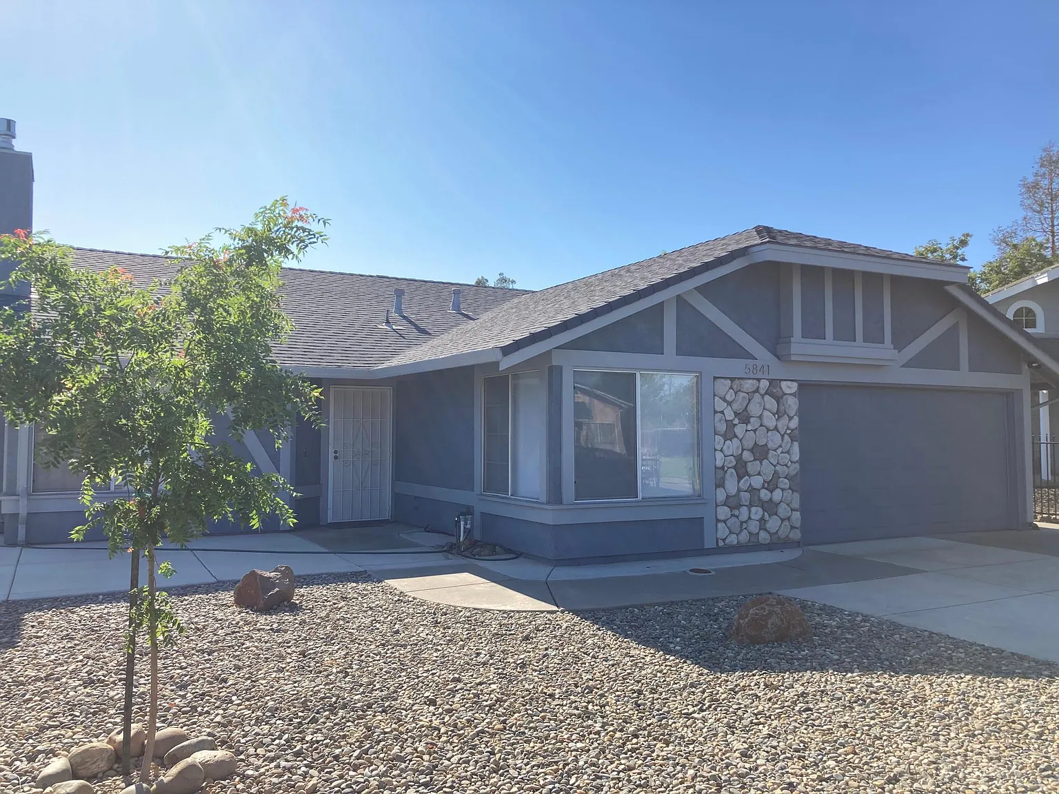 3 bed, 1578 sqft, $2,650 — Photo 2