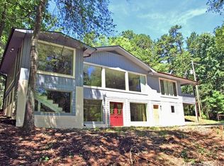 18139 Hideaway Rd, Charlotte, NC 28278