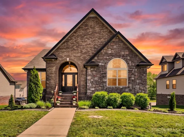 213 John Duke Tyler Blvd, Clarksville, TN 37043