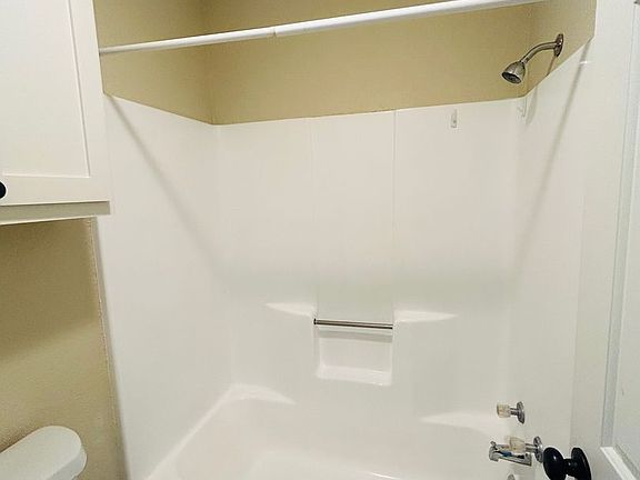 5th image of 1303 Speight Ave