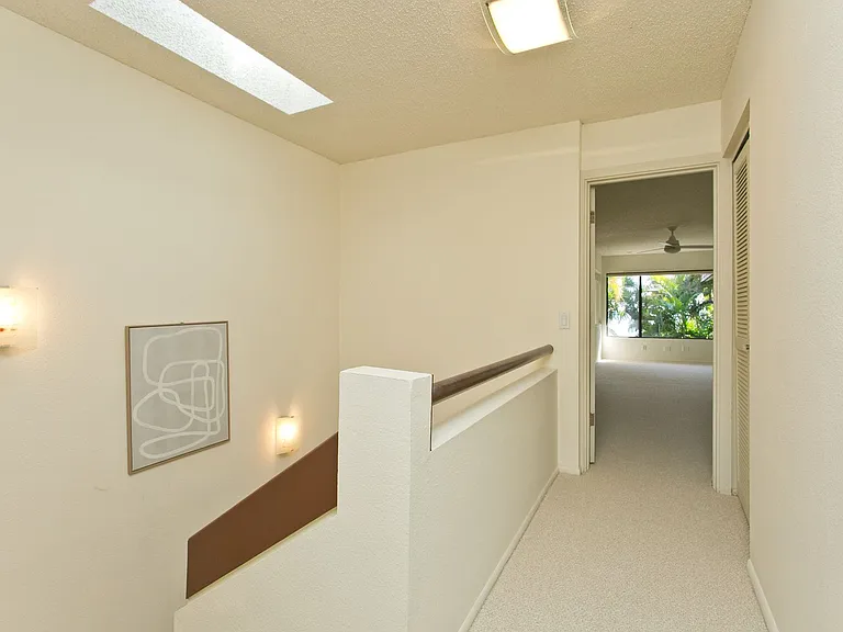 117 Maunalua Ave #C — Photo 12