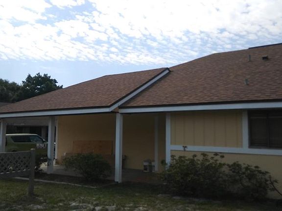 4th image of 723 Lakeside Dr
