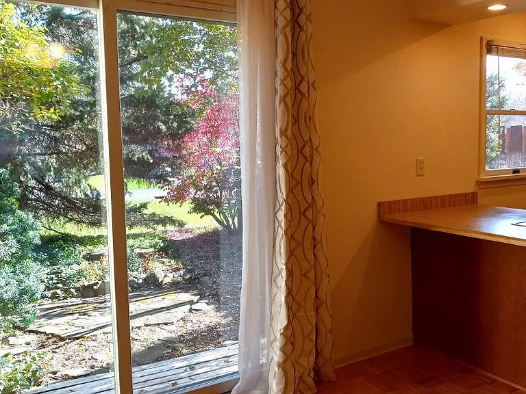 1201 The Grv — Photo 10