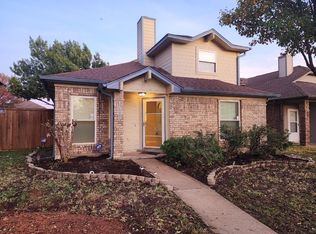 2912 Hunters Point Ln, Carrollton, TX 75007