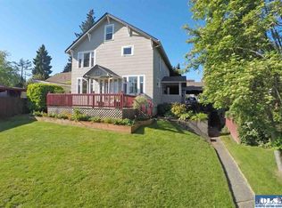 226 E 11th St, Port Angeles, WA