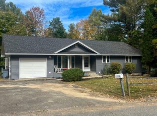 47 Tara Dr, Saranac Lake, NY 12983