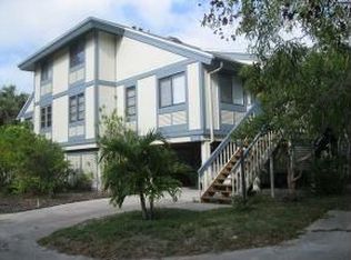 1000 Greenwood Ct N, Sanibel, FL 33957