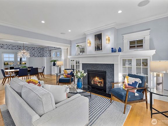4th image of 426 Smith Street