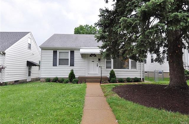2nd image of 5238 Parker Ave