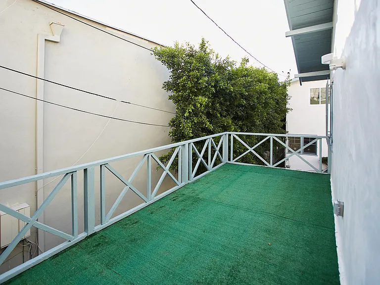 1038 N Crescent Heights Blvd #B — Photo 10