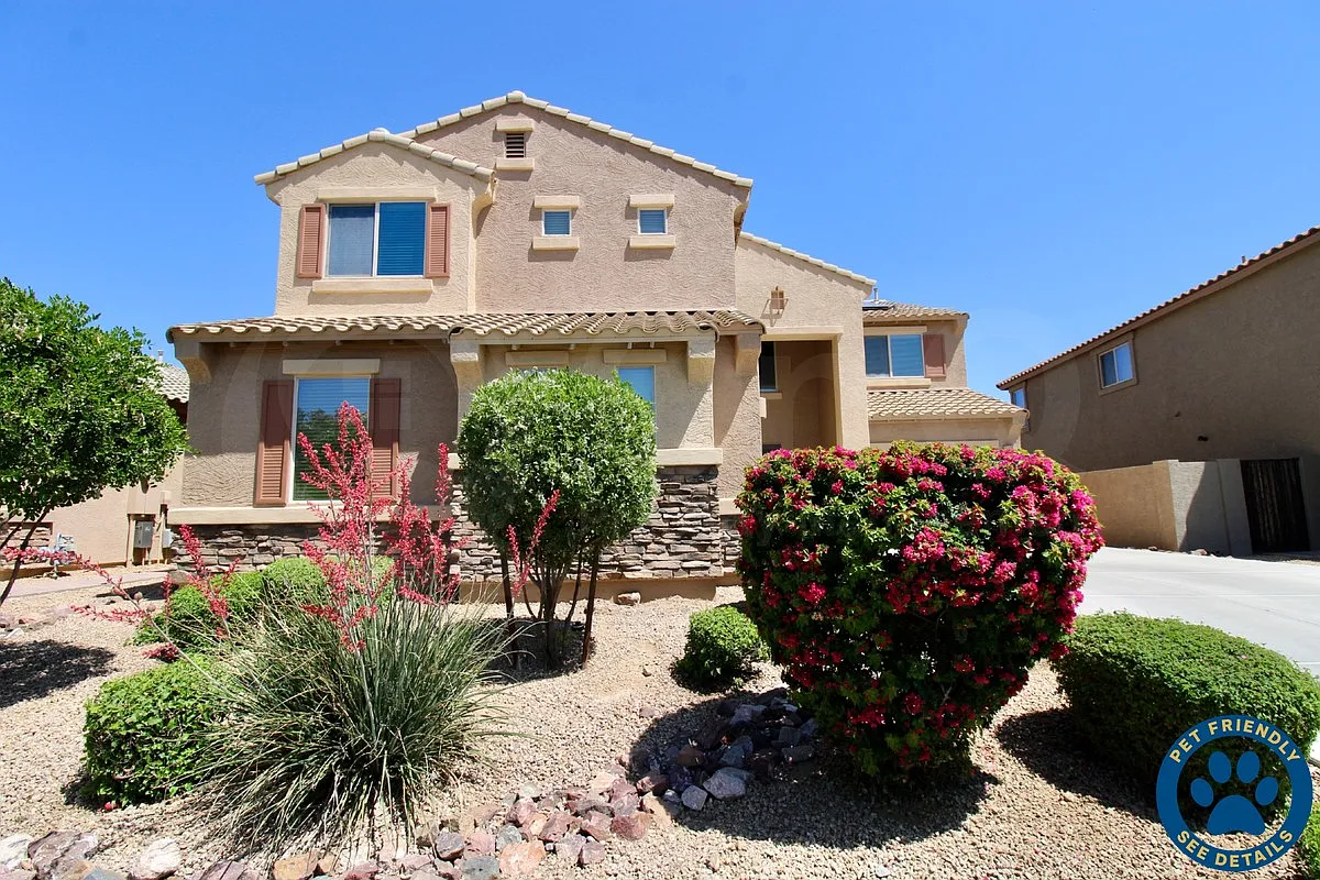 4 bed, 2.5 bath, 3508 sqft, $4,299 — Photo 1