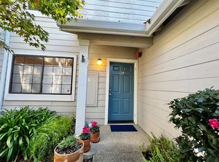 134 Golden Gate Cir, Napa, CA 94558