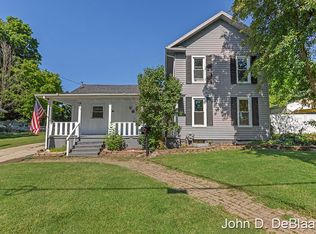 447 King St, Ionia, MI 48846