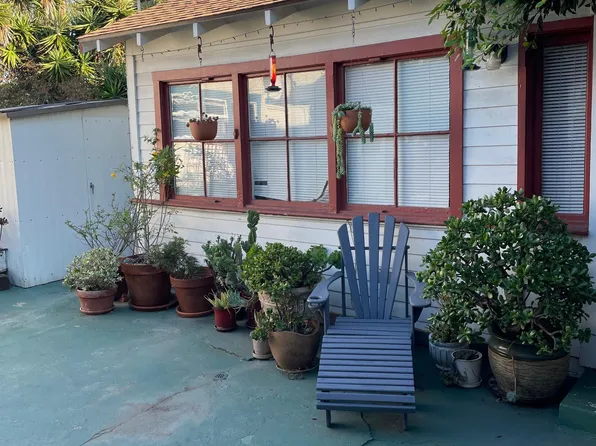 (undisclosed Address), Manhattan Beach, CA 90266
